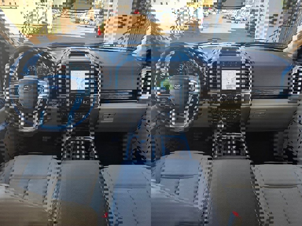 Used 2020 Ford F150 Lariat w/ Equipment Group 502A Luxury image 8