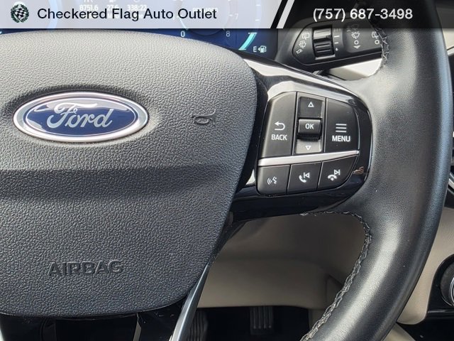 Used 2021 Ford Escape SEL w/ Technology Package image 28