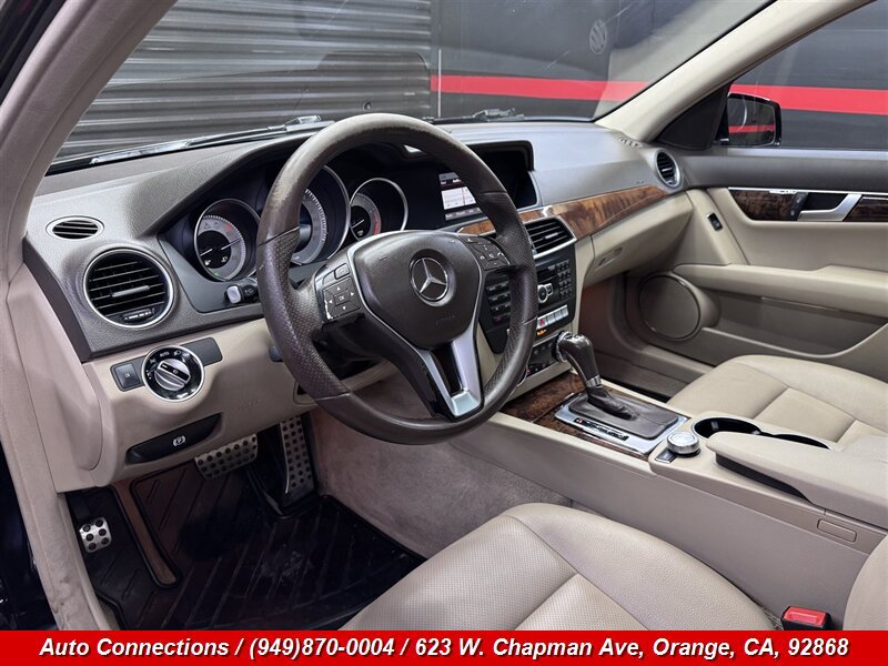 Used 2014 Mercedes-Benz C 250 Sedan image 11