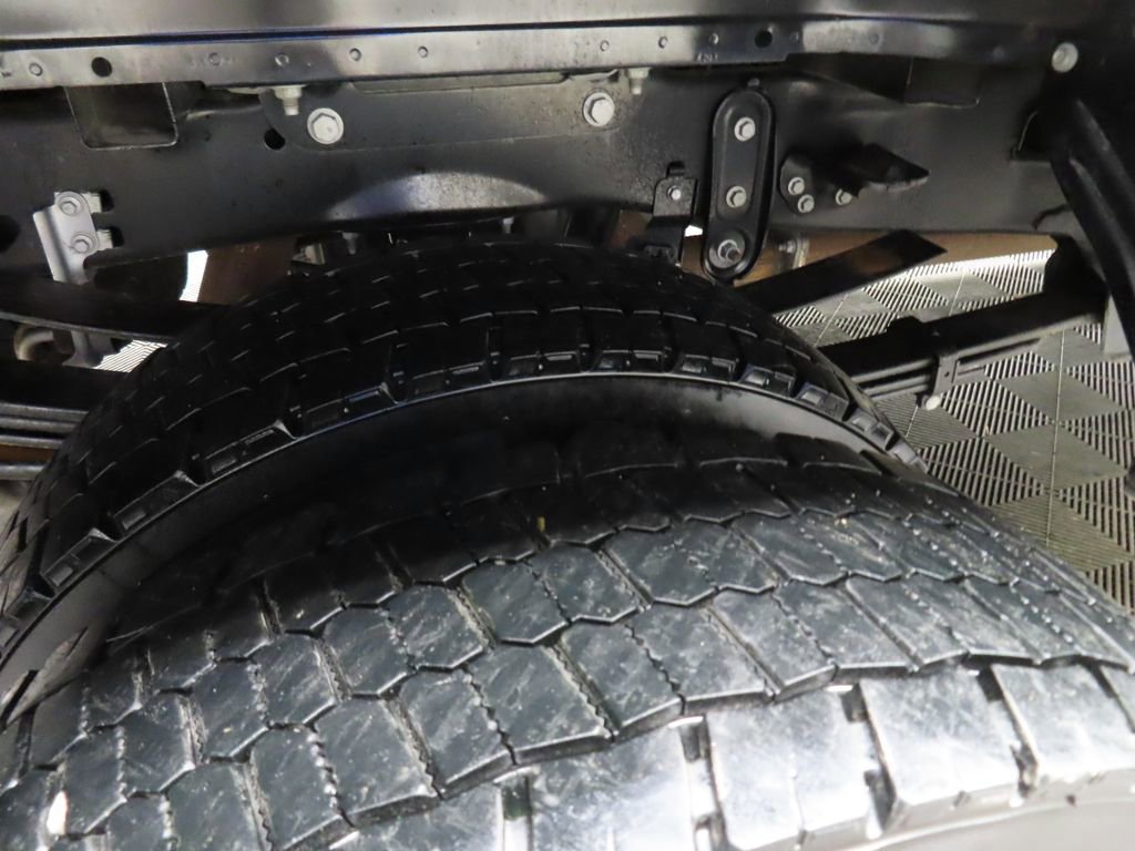 Used 2025 Ford F450 Platinum AWD/4WD image 42