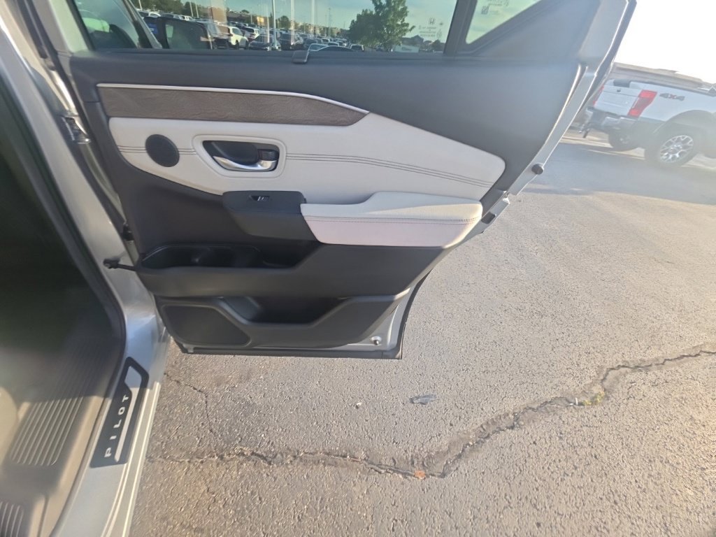Certified 2026 Honda Pilot Elite image 30
