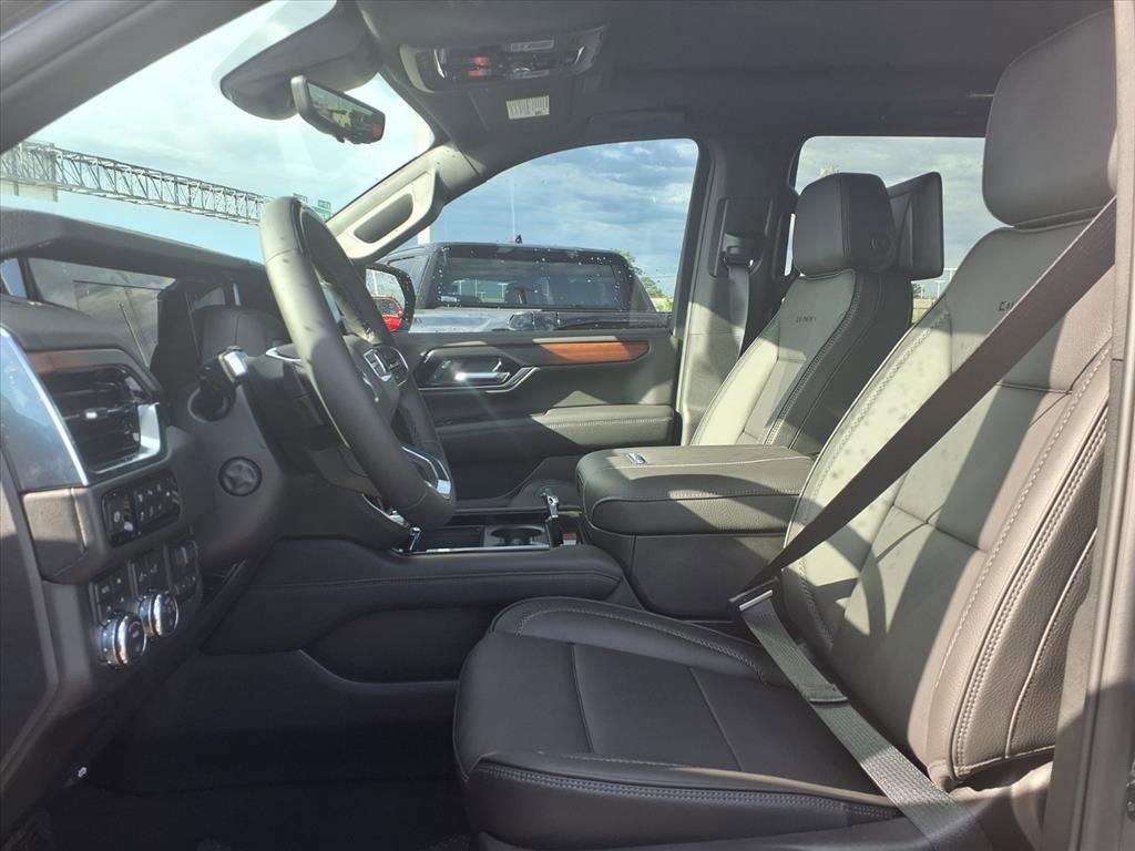 New 2026 GMC Yukon Denali w/ Denali Reserve Package image 12
