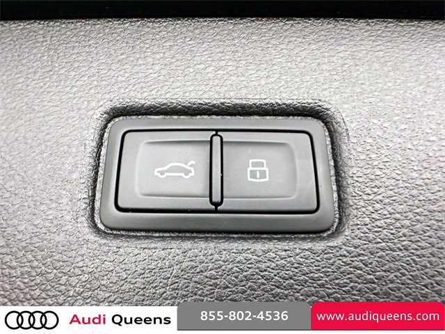 Certified 2025 Audi Q7 3.0T Premium Plus w/ Premium Plus Package image 11