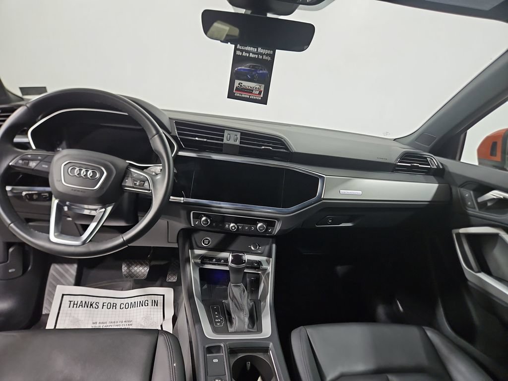 Used 2024 Audi Q3 2.0T Premium Plus w/ Premium Plus Package AWD/4WD image 13