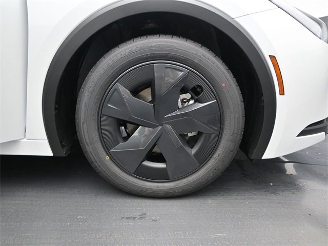 New 2026 Toyota Prius LE image 15