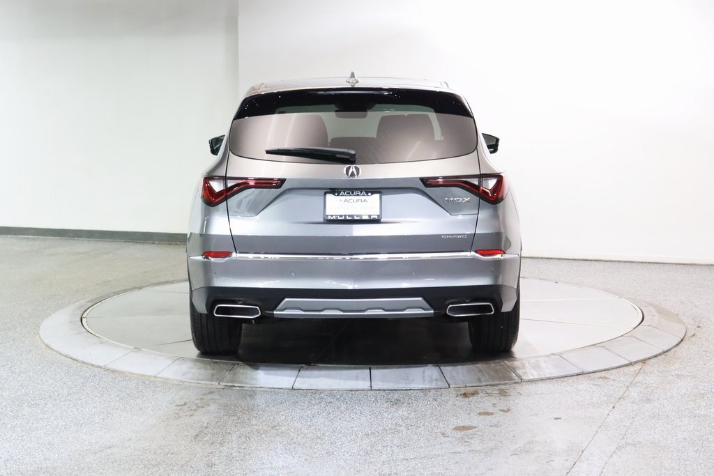 Used 2026 Acura MDX w/ Technology Package image 8