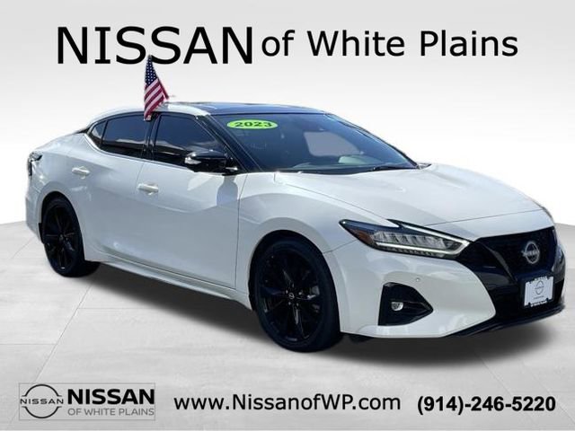 Certified 2023 Nissan Maxima SR w/ Sport Mat Group FWD image 3