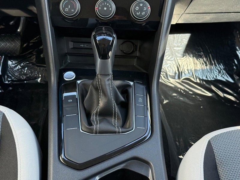 New 2025 Volkswagen Taos S image 8