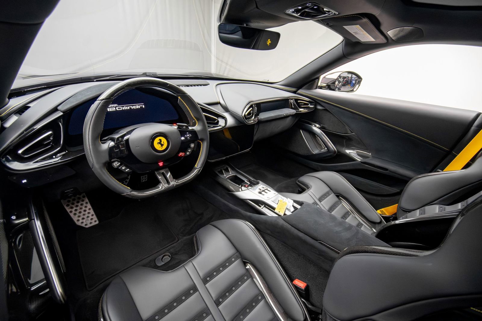 Used 2025 Ferrari 12Cilindri RWD image 10