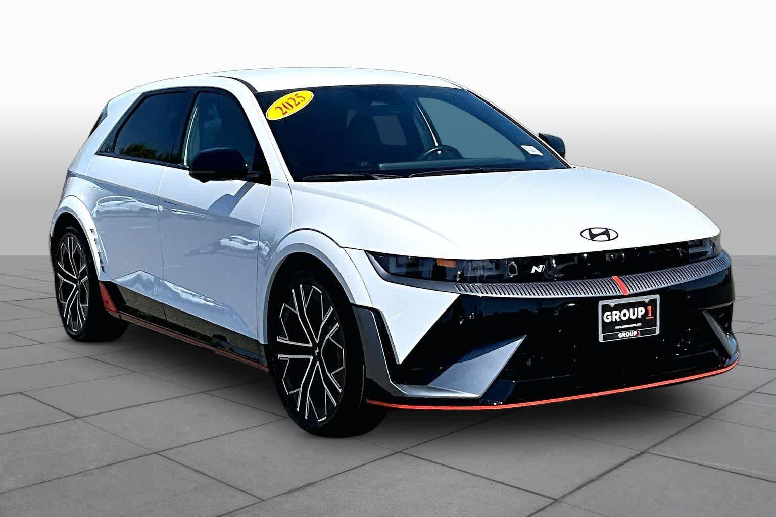 Used 2025 Hyundai Ioniq 5 N AWD/4WD image 2