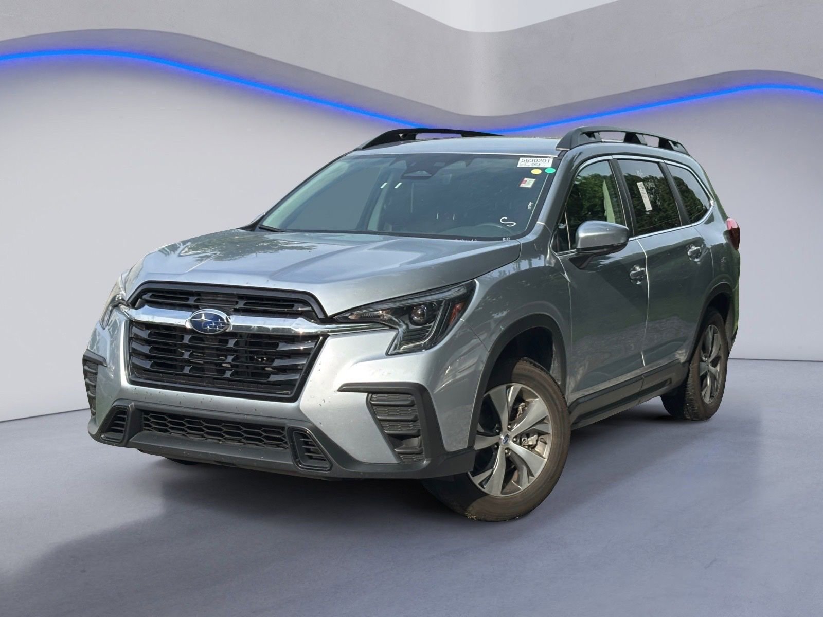 Used 2025 Subaru Ascent Premium AWD/4WD image 2