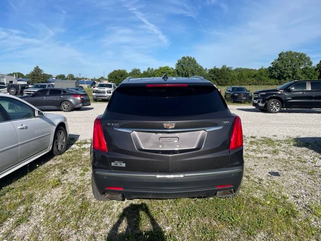 Used 2017 Cadillac XT5 Luxury w/ Driver Awareness Package AWD/4WD image 7