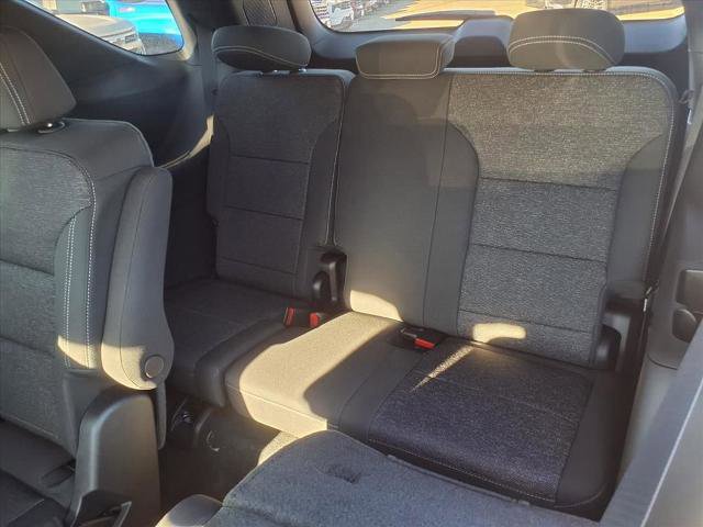 New 2026 Chevrolet Traverse LT image 18