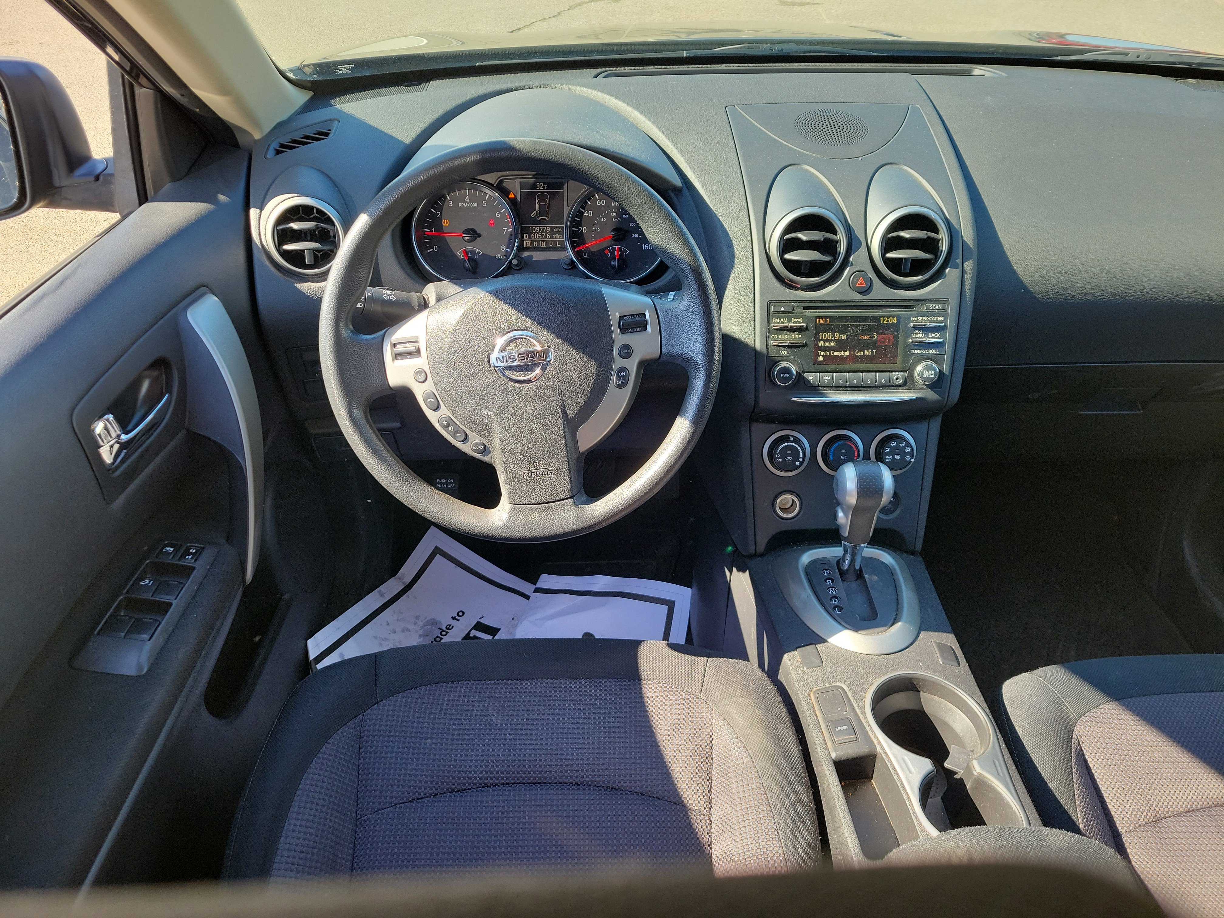 Used 2013 Nissan Rogue SV image 19