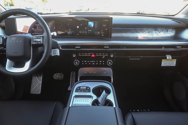 New 2026 Hyundai Ioniq 9 Calligraphy w/ Tow & Go Package AWD/4WD image 13