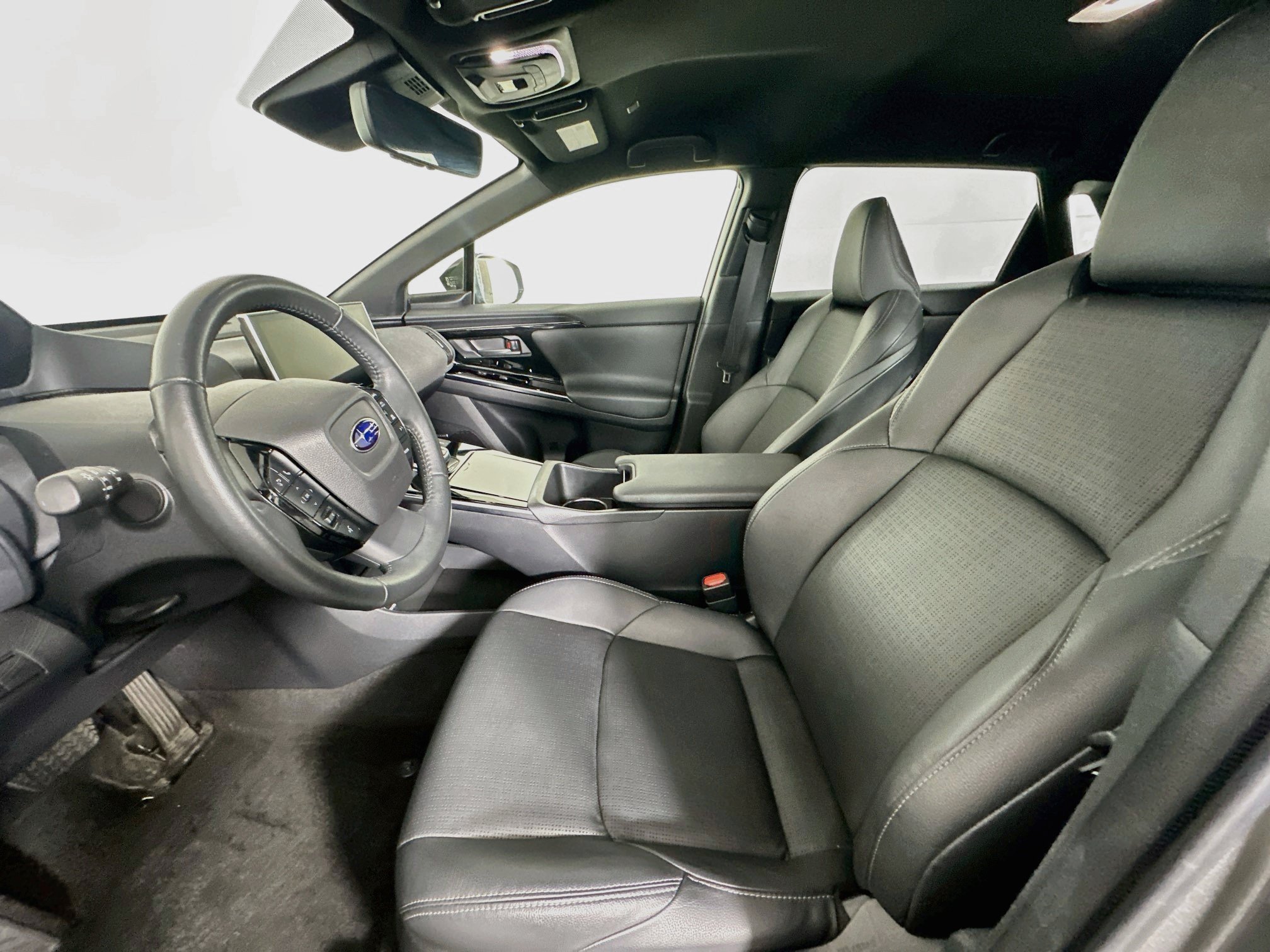 Used 2023 Subaru Solterra AWD image 13