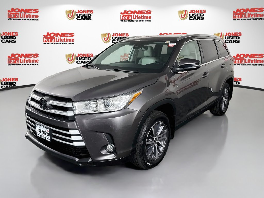 Certified 2019 Toyota Highlander XLE AWD/4WD image 13