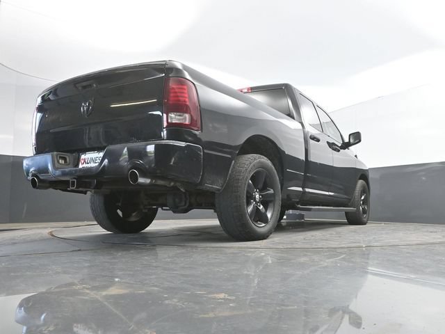 Used 2014 RAM 1500 Express w/ Black Ram 1500 Express Group RWD image 32