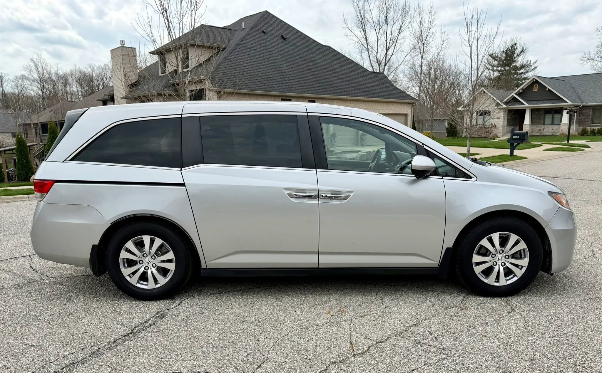 Used 2015 Honda Odyssey EX-L image 4