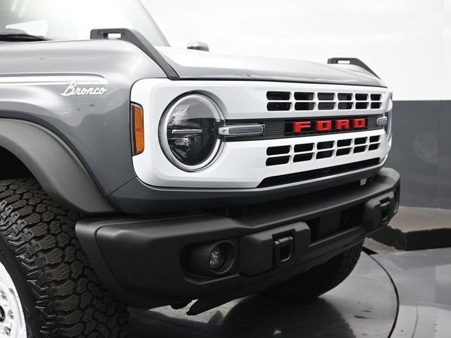 Certified 2025 Ford Bronco Heritage Edition AWD/4WD image 35