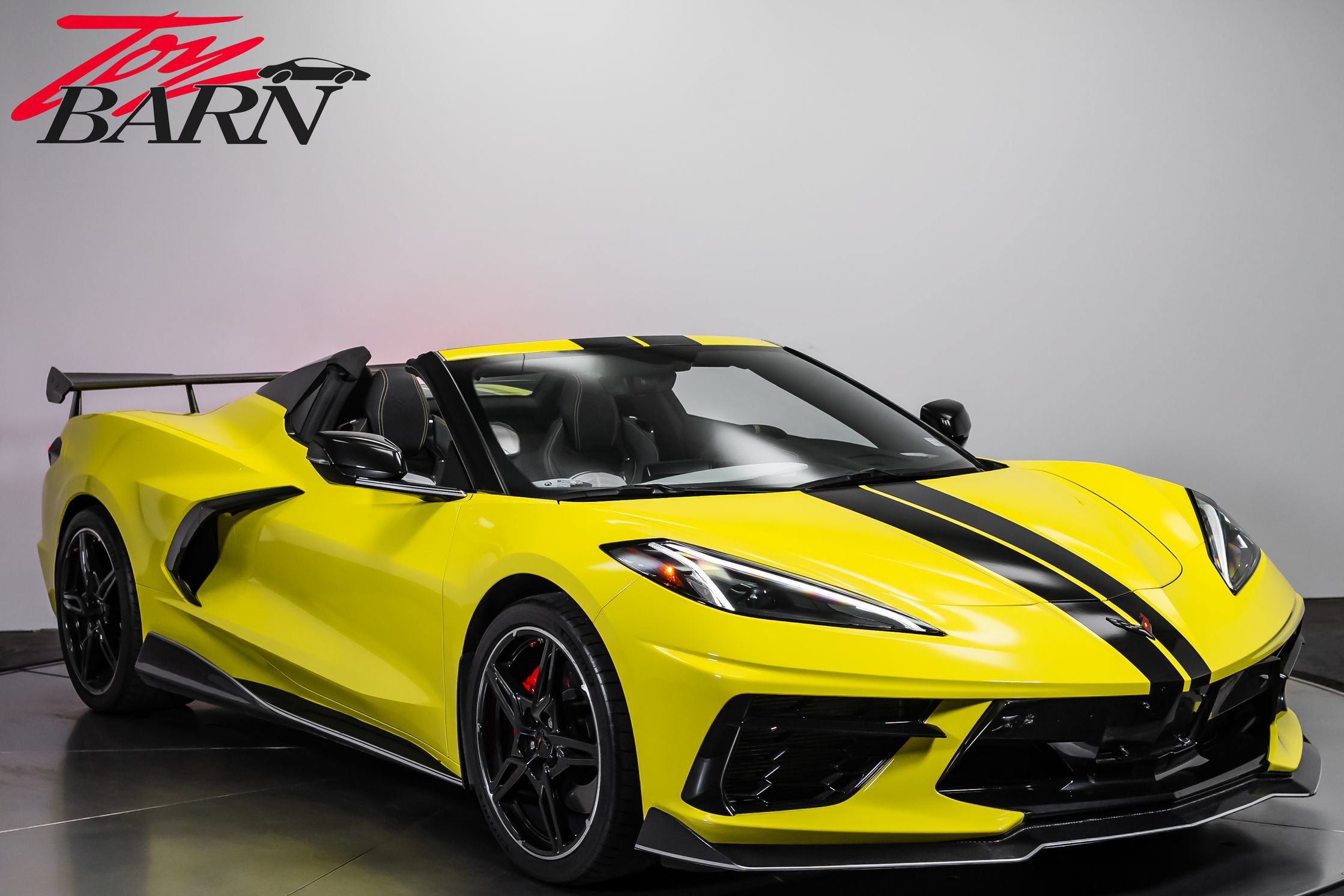 Used 2021 Chevrolet Corvette Stingray Premium Conv w/ Z51 Performance Package RWD image 7