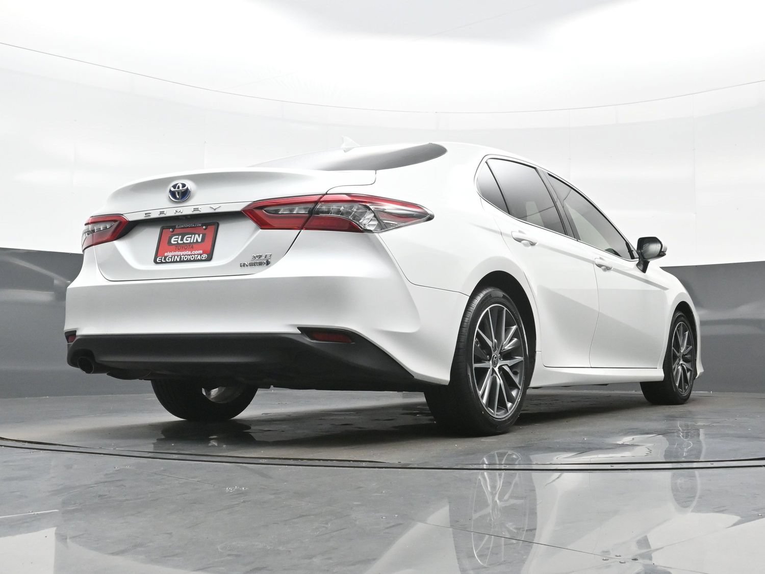 Used 2024 Toyota Camry XLE FWD image 34