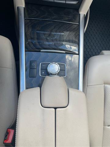 Used 2015 Mercedes-Benz E 350 Sedan image 19