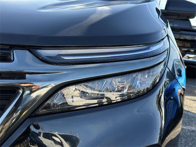 Certified 2023 Chevrolet Equinox RS w/ RS Leather Package image 11