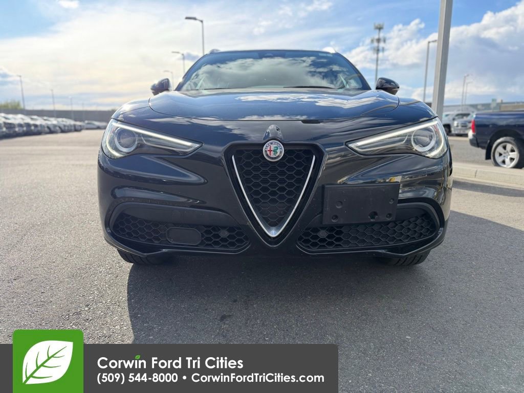 Used 2018 Alfa Romeo Stelvio Ti image 6