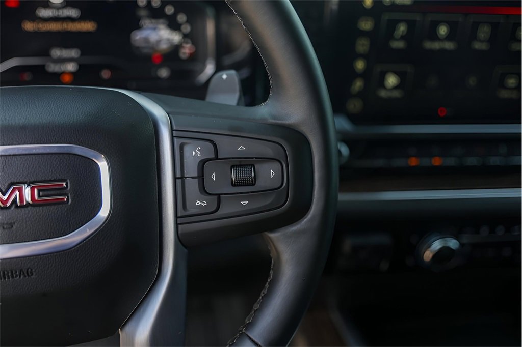Certified 2025 GMC Sierra 1500 Elevation image 16