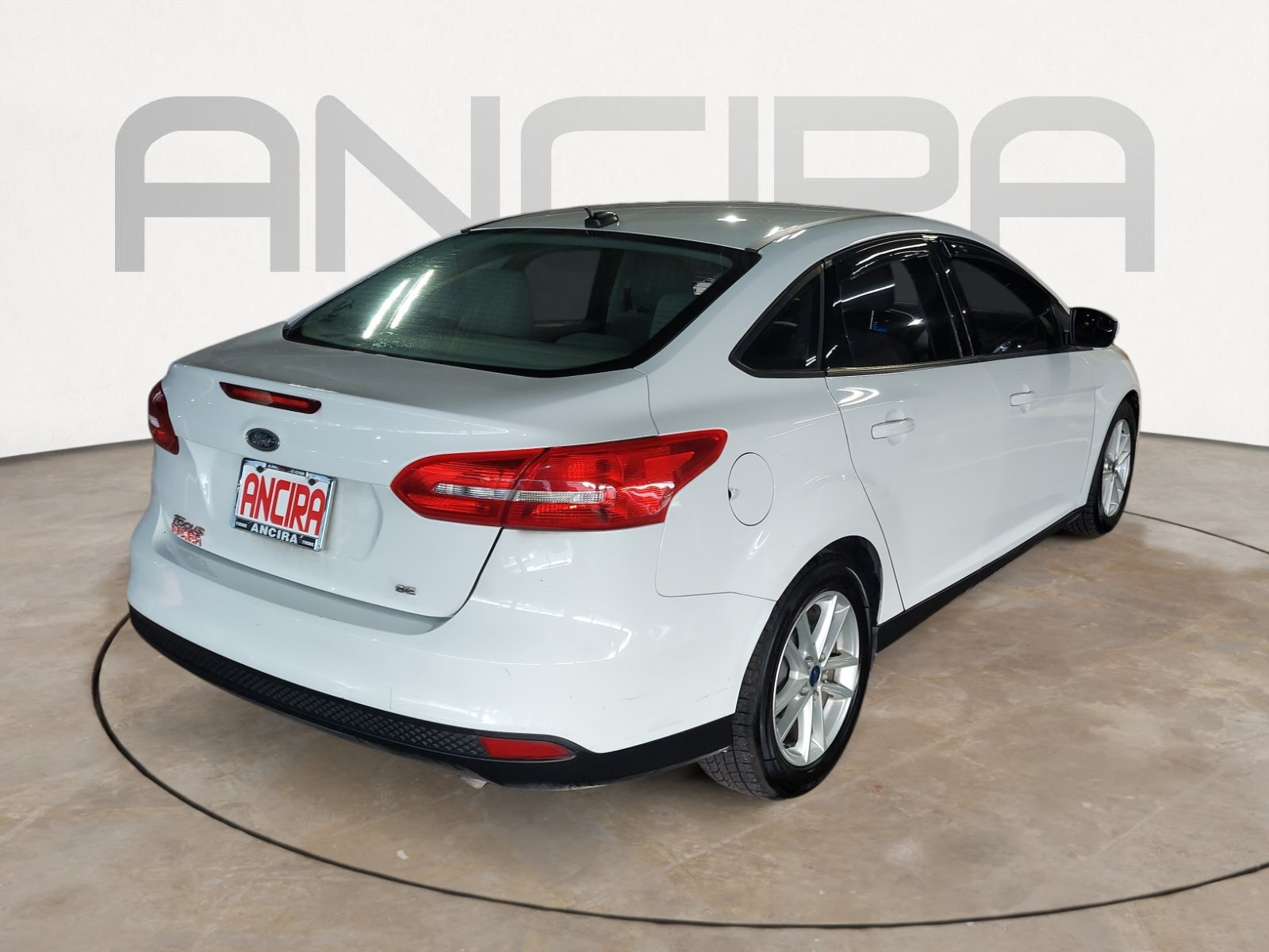 Used 2018 Ford Focus SE FWD image 12