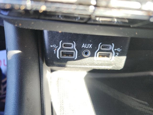 Used 2023 Dodge Durango GT AWD/4WD image 25
