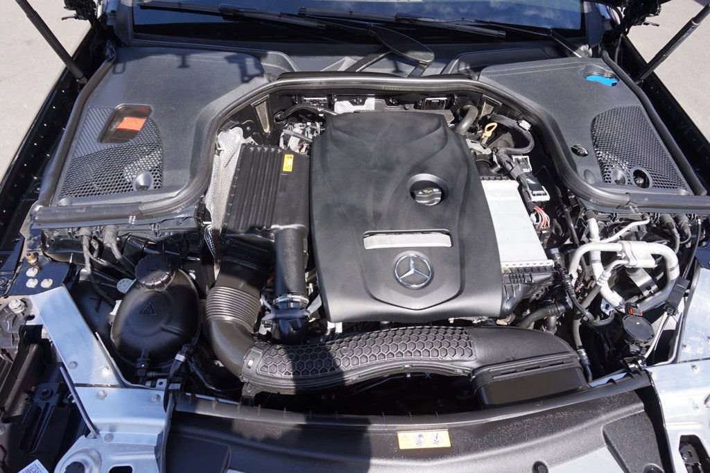 Used 2019 Mercedes-Benz E 300 image 9