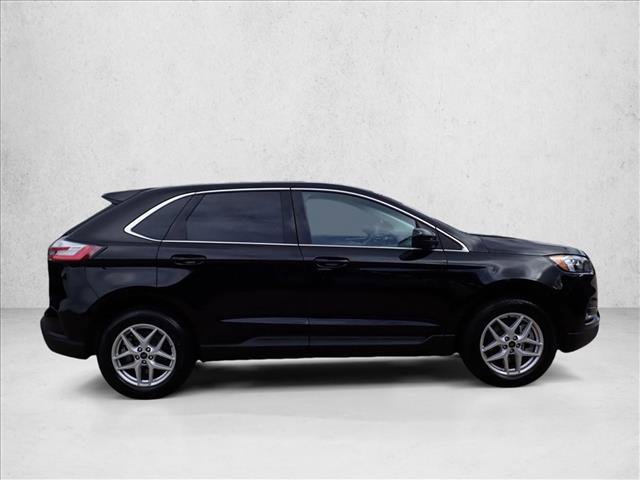 Used 2024 Ford Edge SEL AWD/4WD image 5