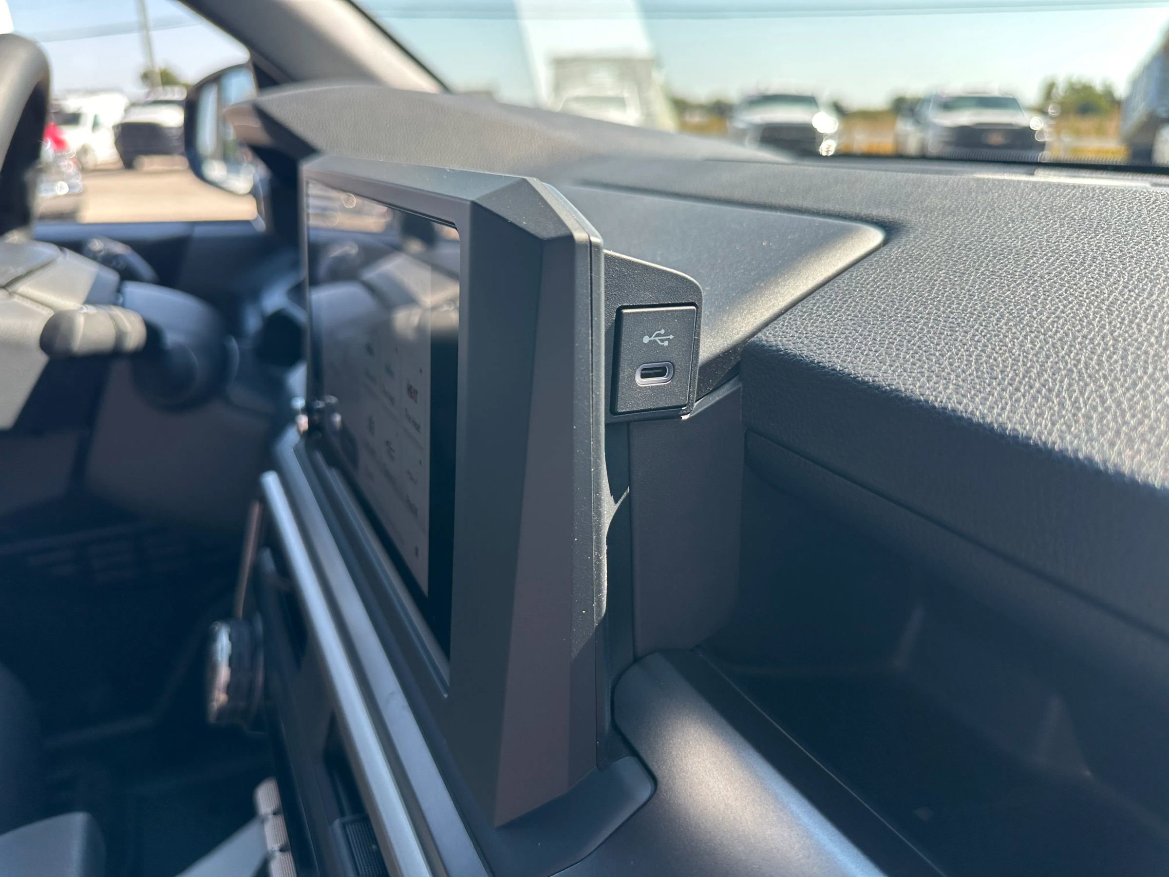 Used 2025 Toyota 4Runner SR5 image 43