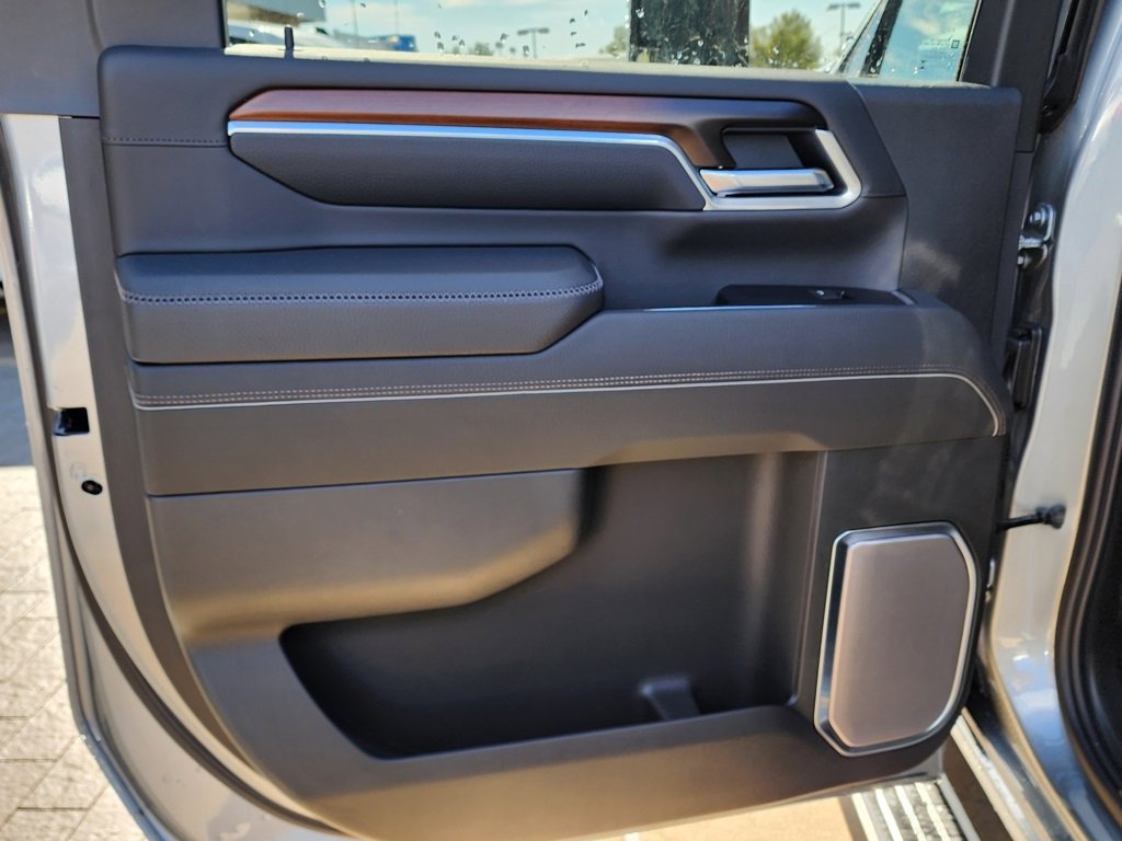 New 2026 GMC Sierra 2500 Denali w/ Denali Reserve Package image 45