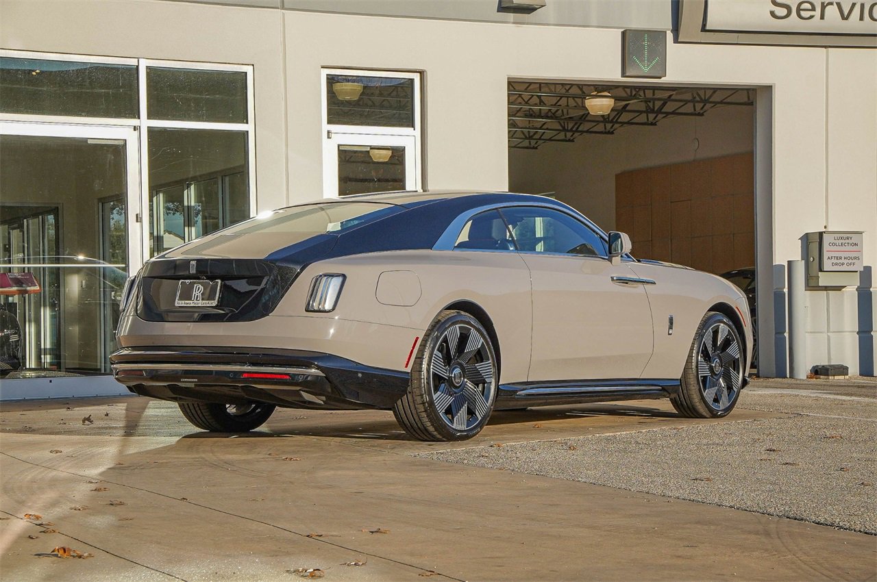 New 2026 Rolls-Royce Spectre Base image 10