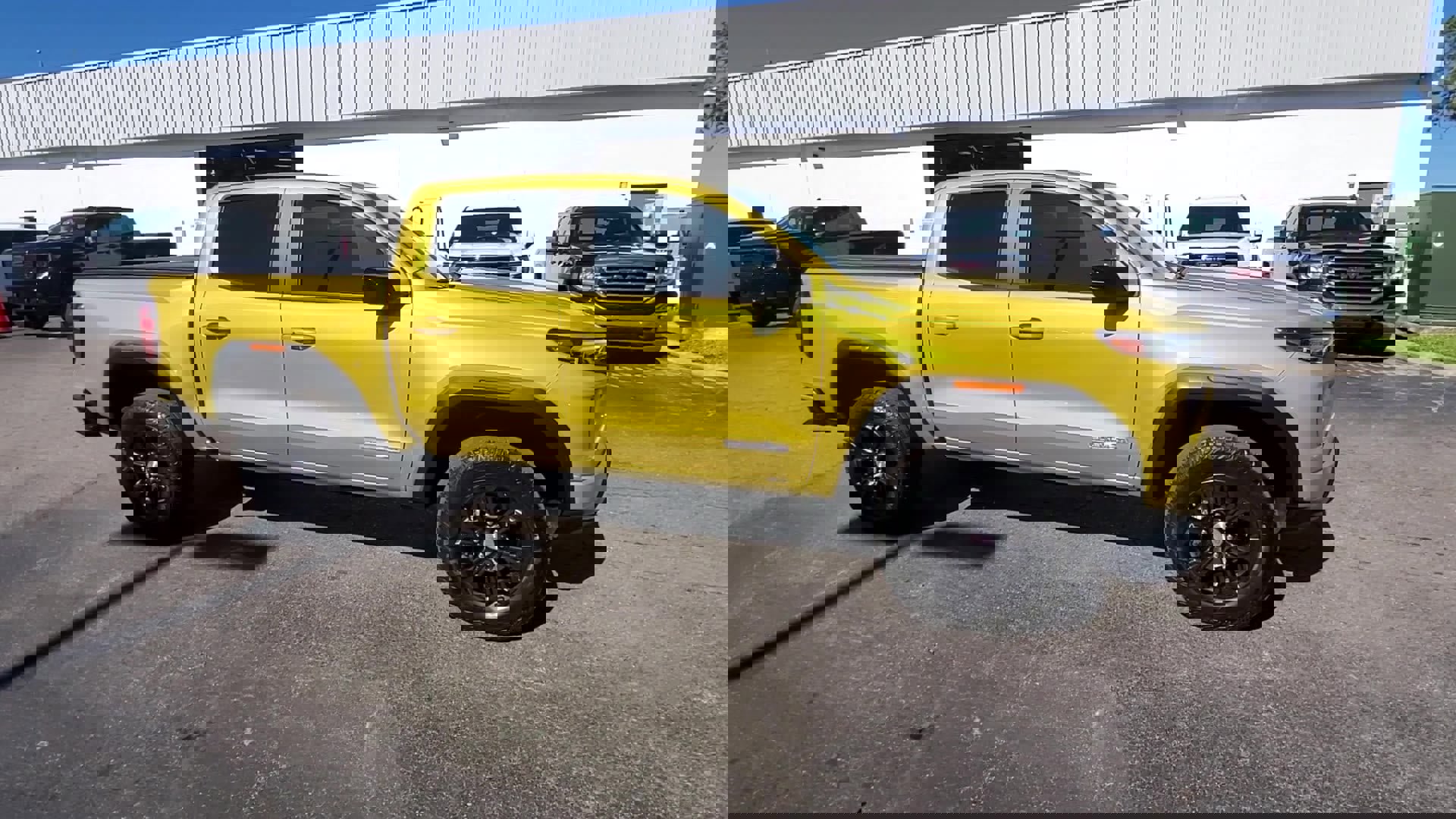 Used 2023 GMC Canyon Elevation w/ Convenience Package image 38