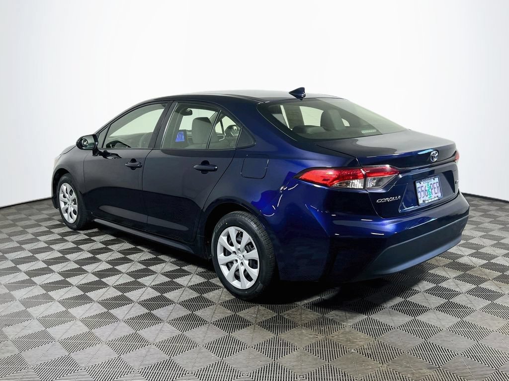 Certified 2023 Toyota Corolla LE FWD image 5