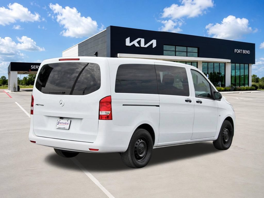 Used 2023 Mercedes-Benz Metris Passenger image 5