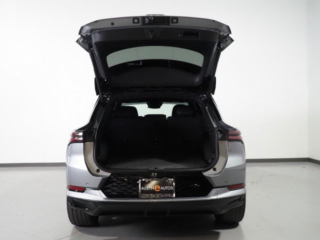 Used 2024 Chevrolet Equinox EV RS image 47