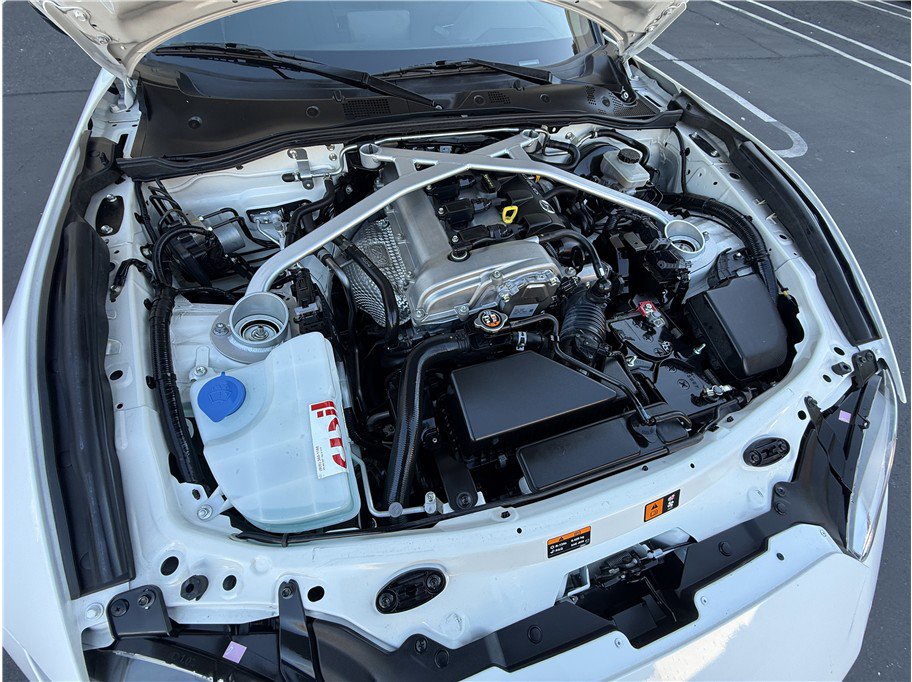 Used 2020 MAZDA MX-5 Miata Sport image 19
