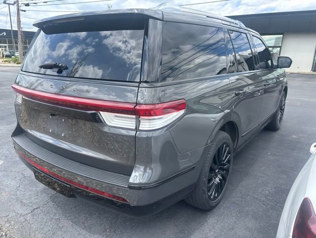 Used 2024 Lincoln Navigator Black Label AWD/4WD image 4