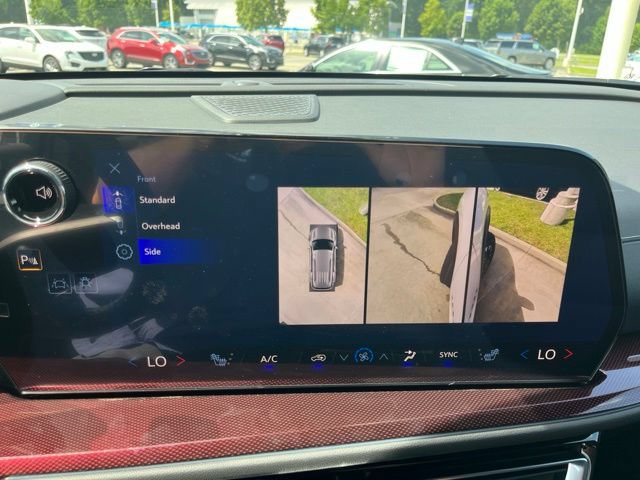 New 2026 Chevrolet Traverse Z71 w/ Enhanced Driving Package AWD/4WD image 34