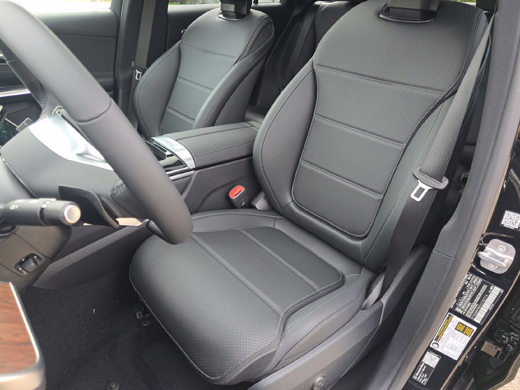 New 2027 Mercedes-Benz GLC 300 4MATIC image 25