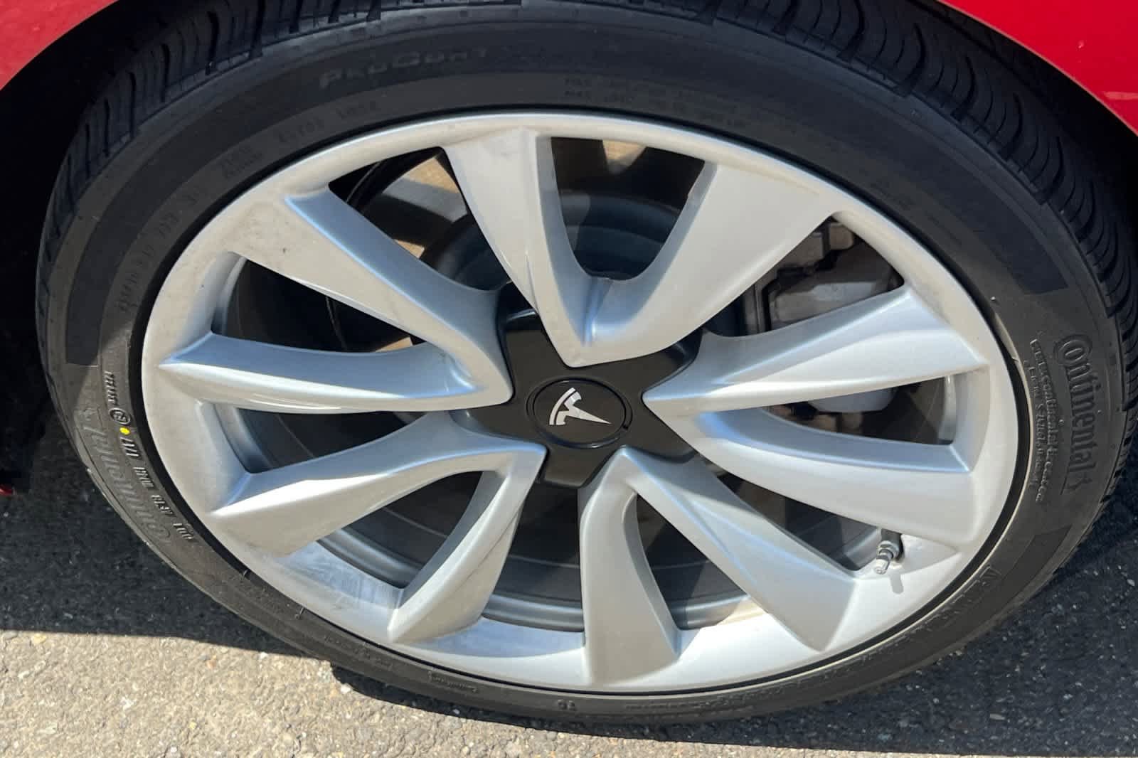 Used 2018 Tesla Model 3 Long Range RWD image 21