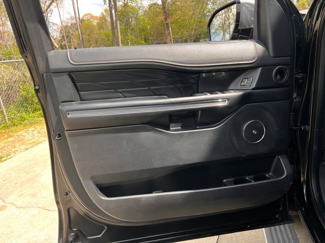 Used 2018 Ford Expedition Max Platinum image 10