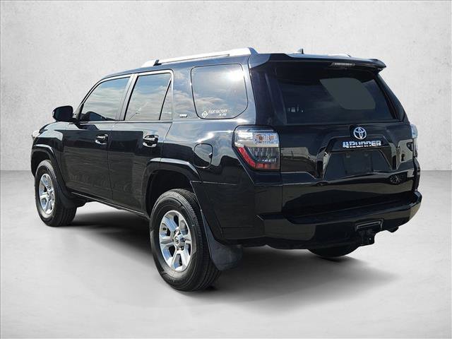 Used 2018 Toyota 4Runner SR5 image 6