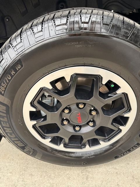 Used 2025 Toyota 4Runner TRD Off-Road Premium AWD/4WD image 20
