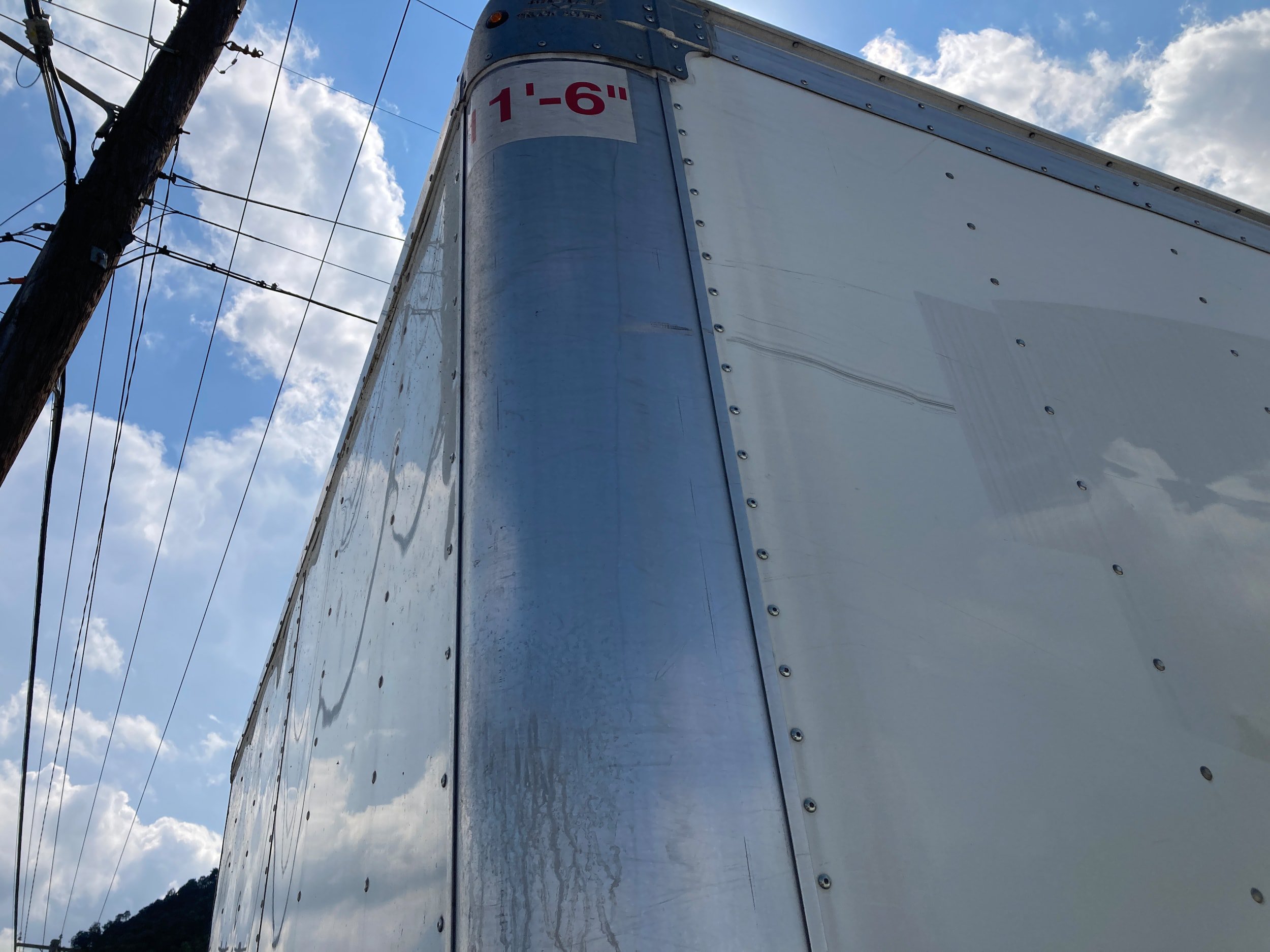 Used 2021 Isuzu NPR RWD image 15
